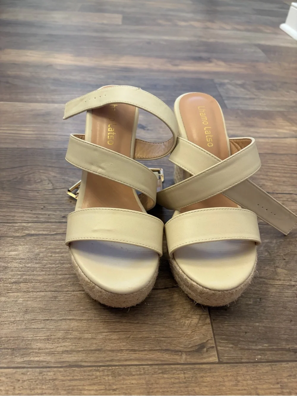 Lhamo Latso Wedge Heel